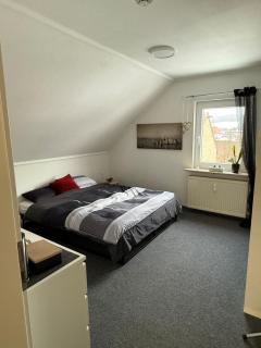 1 Bedroom with small bath - Perfect for long distance travel stop - 6