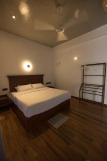 Surftunnel Beach Resort - 4