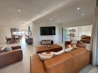 Gated House Port Alfred Marina - 7