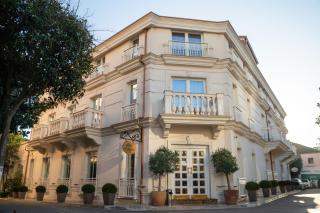 Moenia Boutique Hotel - 8