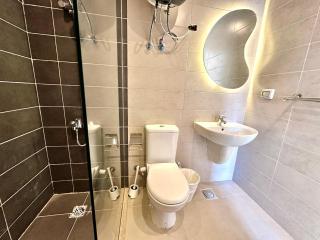 G cribs 2 BR sharing Pool - 2