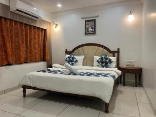 HOTEL GALAXY SURAT - 5