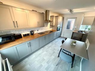 3 Bedroom house Billingham Work-stays - 0