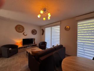 Mini-villa with swimming pool in Bonifacio residence - 7