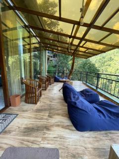 Wood Palace Ella - 4