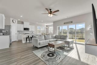 Saketh Lake Retreat - 8