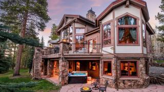 Cherry Ridge by AvantStay Incredible Mountain Mansion w Game Room Hot Tub Views - 0