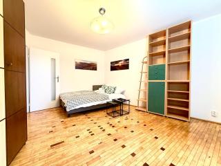 Kilińskiego Urban Apartment by BookingHost - 2