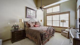 Mont Cervin 32 by AvantStay Ski In Ski Out Home in Silver Lake Village w Hot Tub - 1