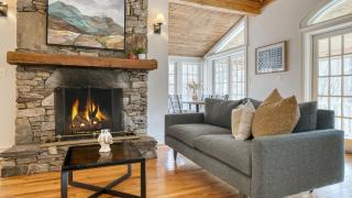 Hamersmith Hollow Retreat by AvantStay Mountain Views - 4