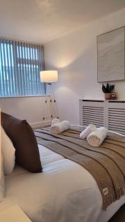 Serenity Escape - Sun&Sand with Parking and Balcony - 1