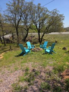 Mountain Top Medicine Pk Cabin Hot tub Sleeps 6 - 7