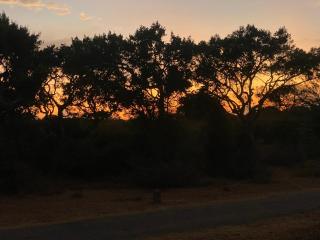 Glossy Lake View - 9