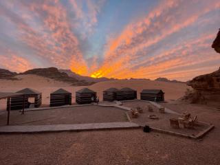 Red Dunes Wadi Rum Camp - 9