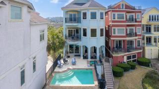 Steps to Beach Infinity Pool Hot Tub Game Room Coastal Marsh by AvantStay - 9