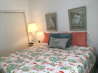 Palm Tree Paradise Villa - Escape the Cold! - 1