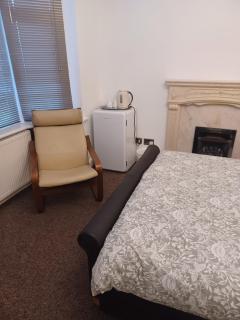 Christian Guest House 2 - Luton - 1