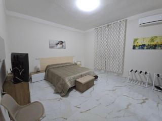 Luxury Apartment - 9