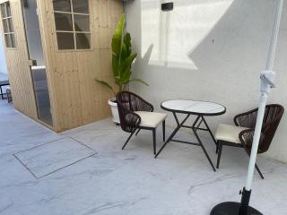 Vacation unit in villa with heated pool and sauna יחידת נופש בוילה עם בריכה מחוממת - 5