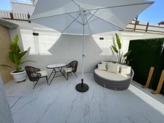 Vacation unit in villa with heated pool and sauna יחידת נופש בוילה עם בריכה מחוממת - 8