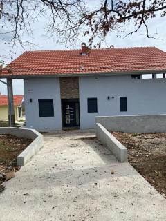 Lakeview Apartment & Spa - 9