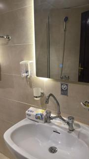 فندق مدينة الزهراء - 8