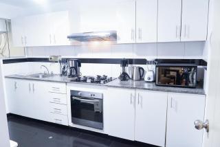 Departamento en el Corazón de Miraflores Peru - 6