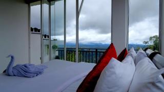 Silanway Holiday Inn - 3