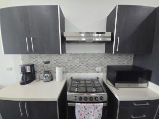 Modern executive apartment with views and parking - 7