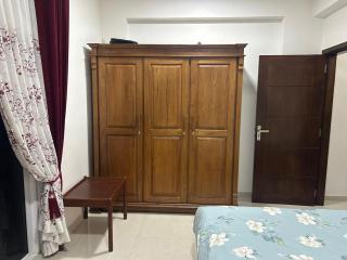 The Quiet Corner - 6