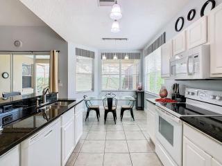 Cozy Calm Cottage - 5