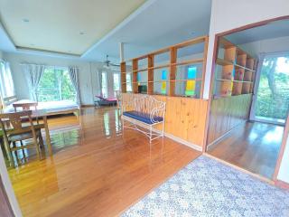 The Leaf Pool Villa Resort - 1