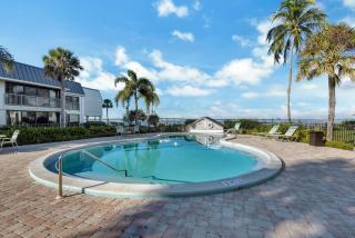 Mariner Pointe #1021 - 6