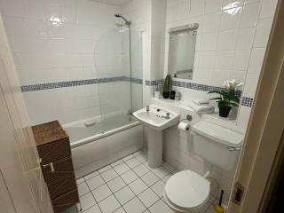 The Green Room Superior City Center - 3