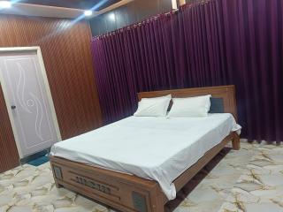 Golden Valley Abode - 1