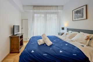 Ultracentral Apartment with Downtown View & Self Check-In - 2