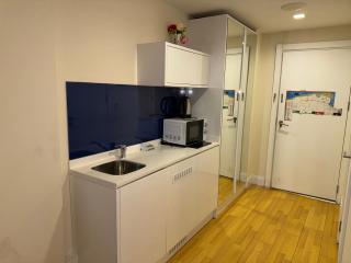 Orbi City Premium Class Rooms - 9