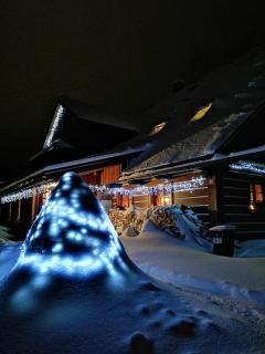 Dame vam pokoj - 4 pokoje se sdilenou kuchyni, kapacita max 9 osob - 9