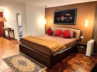 Bell Villa Luxury 3BHK Private Home Stay with Garden perfect for Families Couples Staycations - 1