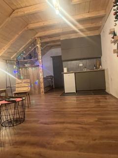 Charming and cozy apartment in the mountains - 1