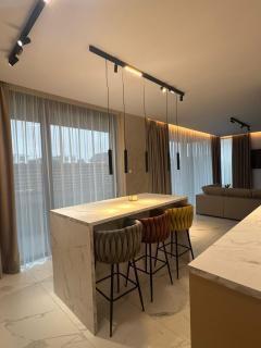 Knight Rooms - 1