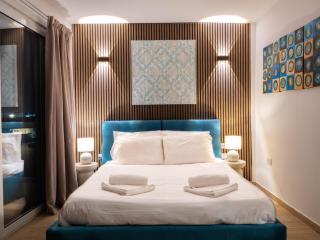 Valletta Bastion View Apartments and Penthouse in Sliema - 1