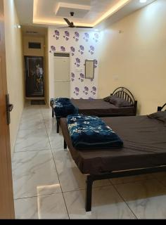 KeshavShree home stay - 9