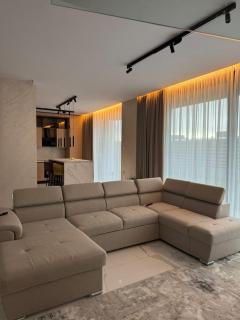 Knight Rooms - 6
