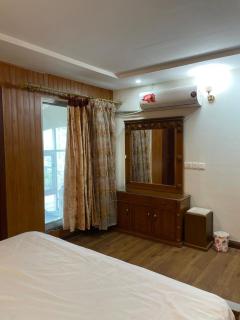 Beautiful 1BHK in Gulberg Heights Islamabad - 2