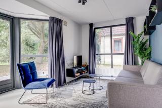 6 - Persoons Lakeside 61 Bungalow - 0