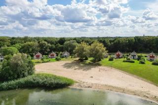 6 - Persoons Lake Area 18 Bungalow - 0