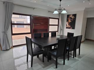 Ivory & Mane Estate - 4