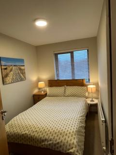 Ardmore Village Family Home - 7