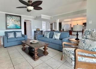 Pelican Walk 512 - 9